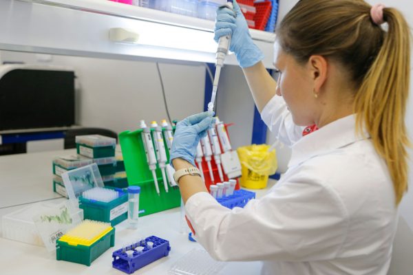 В России завершились клинические исследования первой отечественной квадривалентной вакцины от менингококка
