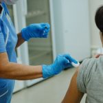 До 60% россиян планируют привить от гриппа