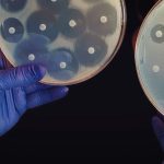 Антибиотикорезистентность меняет подход к лечению инфекций